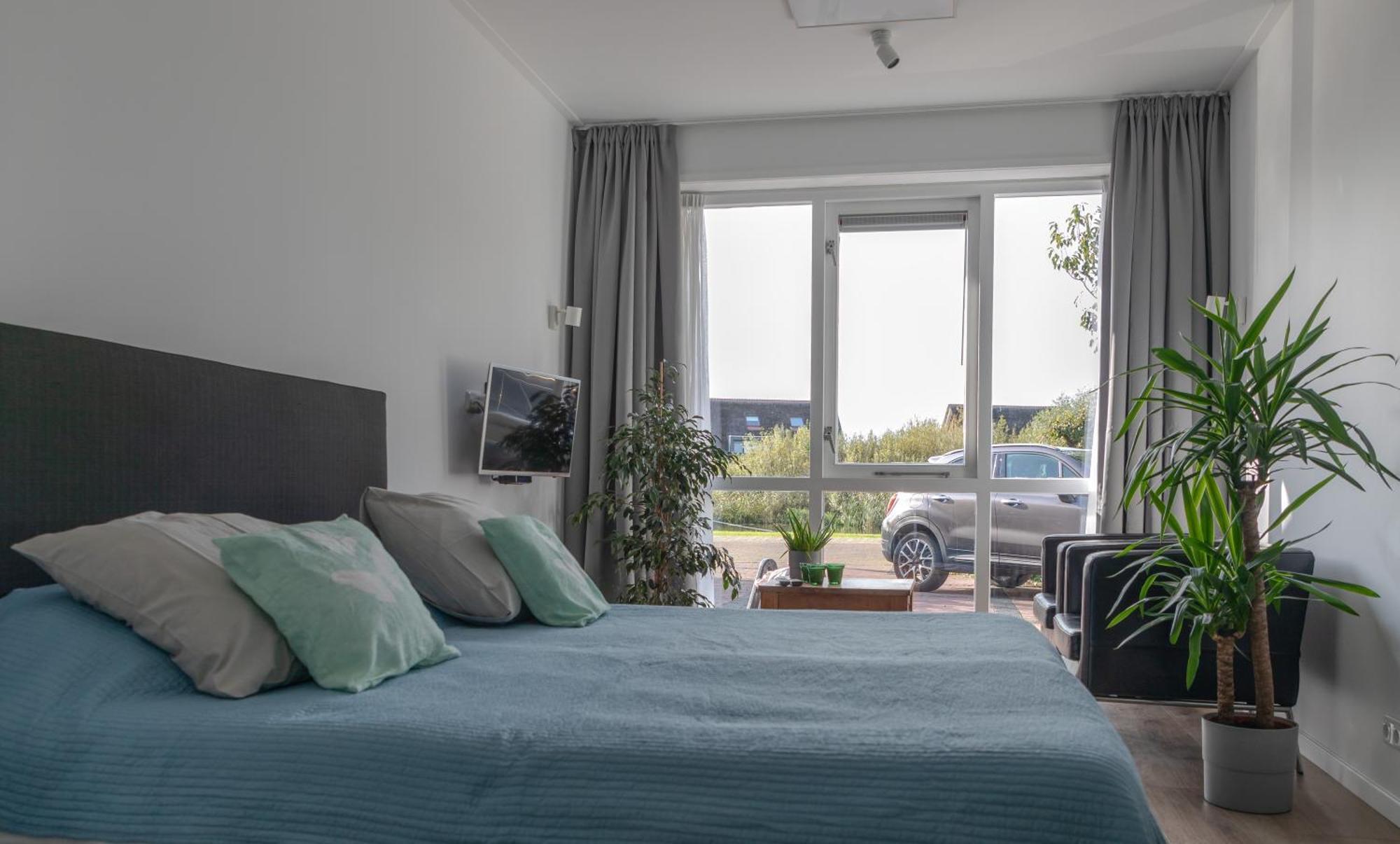 Gastenverblijf Villa Buitenplaats Wergea Contactloos Inchecken Naarderburen Exteriér fotografie